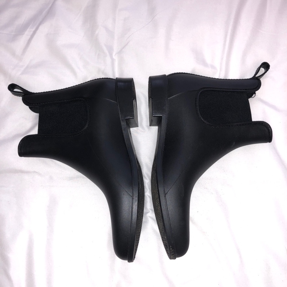 Medina black rubber rain boots